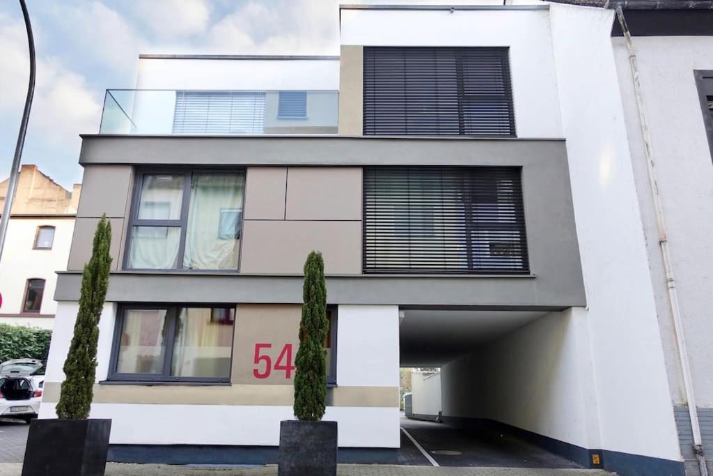 Modernes Apartment Mit Privatem Stellplatz Wenige Minuten Von Der Innenstadt & Mosel Koblenz  Ngoại thất bức ảnh
