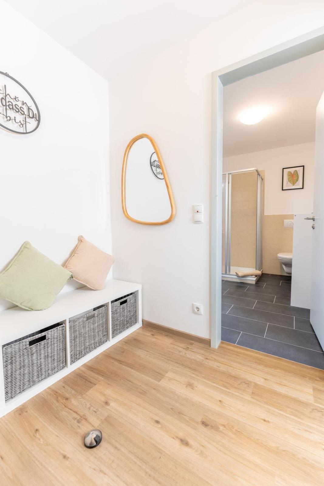 Modernes Apartment Mit Privatem Stellplatz Wenige Minuten Von Der Innenstadt & Mosel Koblenz  Ngoại thất bức ảnh