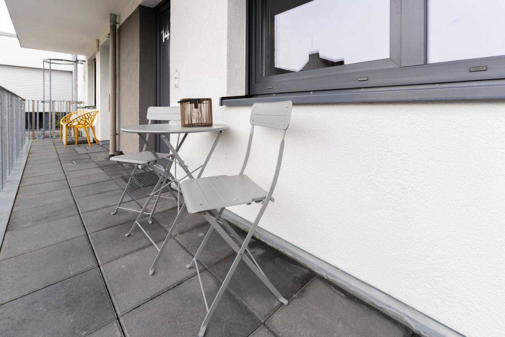 Modernes Apartment Mit Privatem Stellplatz Wenige Minuten Von Der Innenstadt & Mosel Koblenz  Ngoại thất bức ảnh