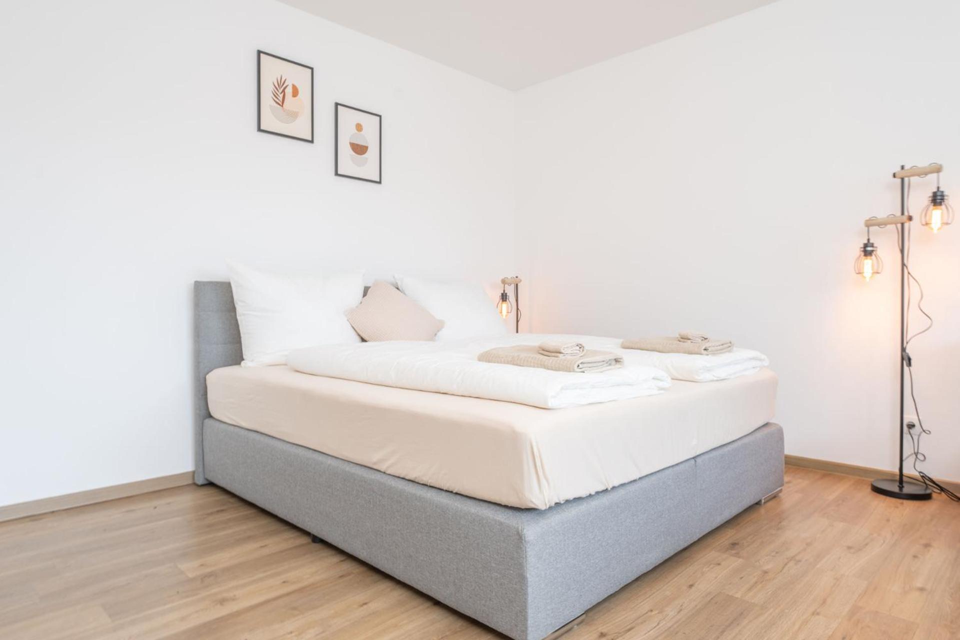 Modernes Apartment Mit Privatem Stellplatz Wenige Minuten Von Der Innenstadt & Mosel Koblenz  Ngoại thất bức ảnh